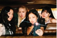 BLACKPINK获时代周刊年度艺人 拍摄大片登封面