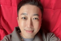 于正回应说男人涂脂抹粉最恶心:能不能不要曲解别人的意思