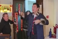 钟镇涛70大寿派对港圈大佬聚会 温拿五虎重聚张学友献唱