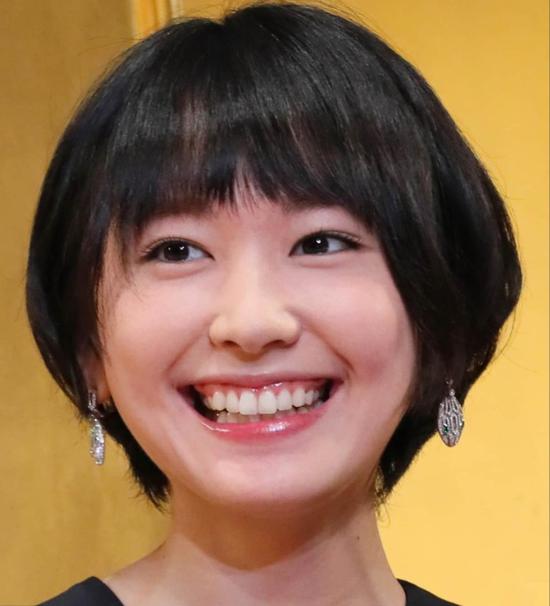 星野源妻子新垣结衣