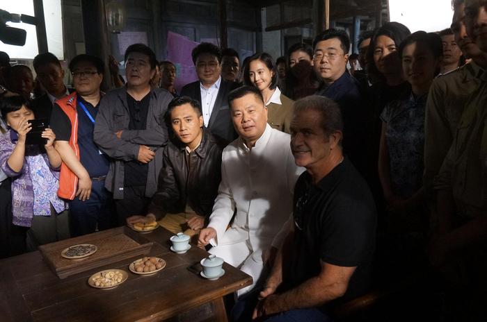 首次媒体探班现场的刘烨