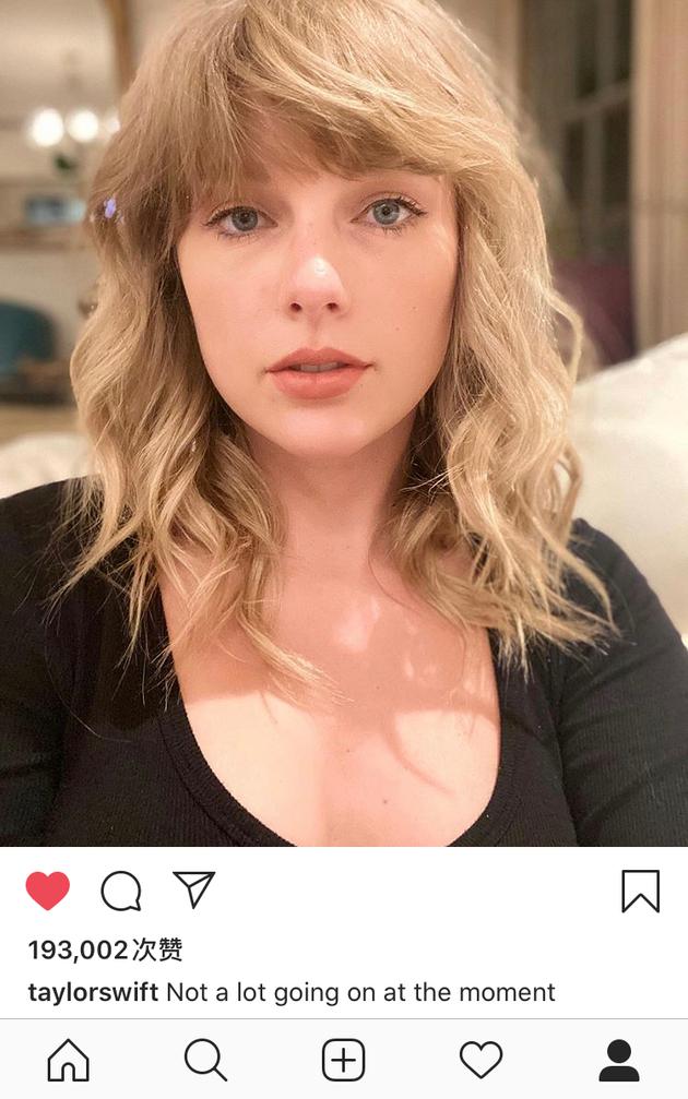 霉霉新浪娱乐讯 4月28日,霉霉taylor swift社交平台更新高清自拍,配文