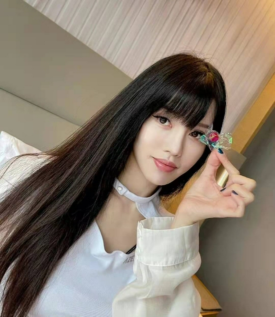 Yumi友人回应其轻生传闻:这两天才跟她有联络 Yumi友人回应其轻生传闻:这两天才跟她有联络