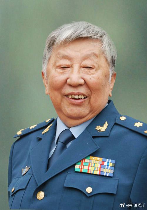 此前著作财产权纠纷一事,称:"关于著作权收益比例我们家人从未讨论过