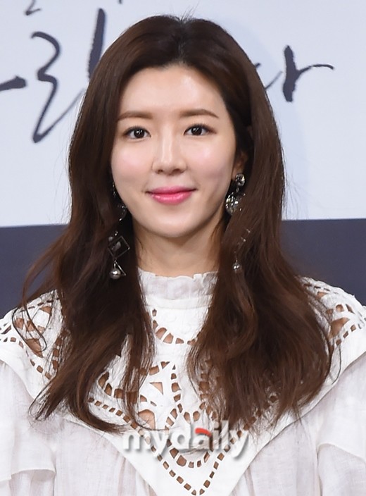 韩女星朴寒星怀二胎老公犯罪她没离婚还选择原谅