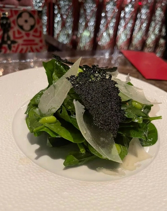  Li Xiang shares photos 