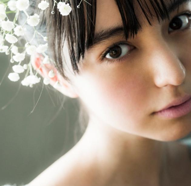 多屋来梦首次发行年历 被广濑丝丝评价最欣赏模特