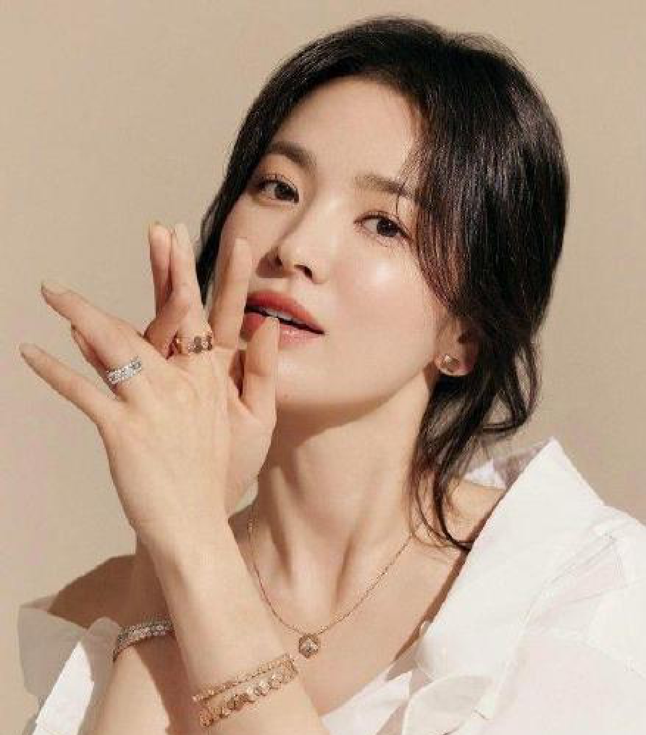 組圖：一整個大期待！宋慧喬晒《The Glory》劇本官宣新劇開拍