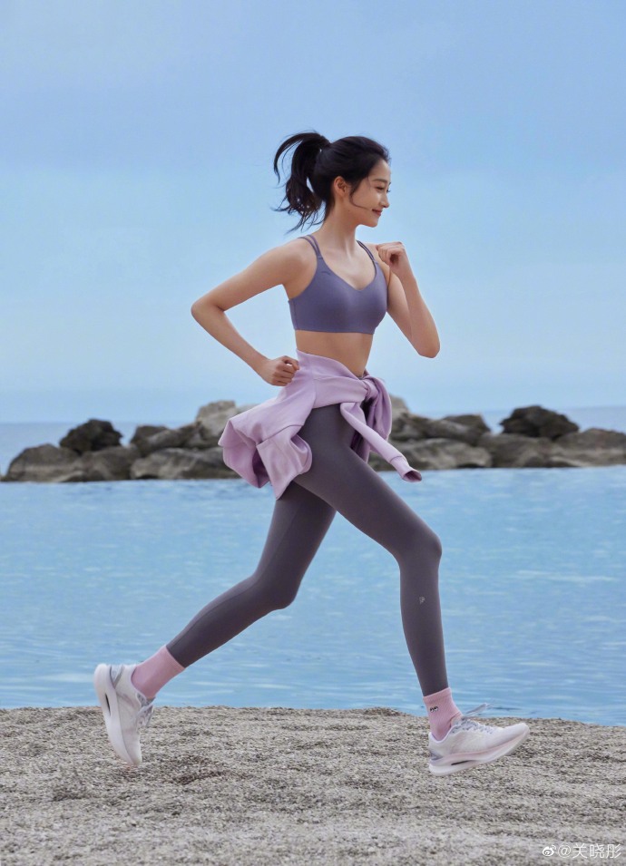 人物关注-""-越要搞钱，，，，，越不幸，，，，，这对吗？？？？_ZAKER新闻