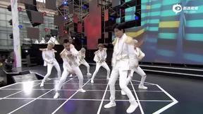 Acrush律感演绎《行动派》