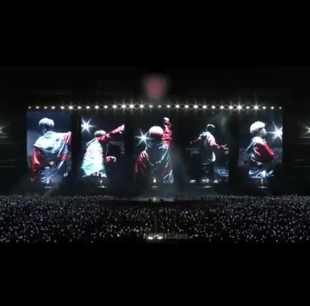 H.O.T.演唱会画面