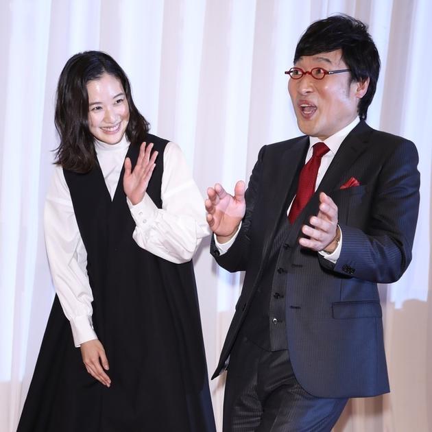 苍井优、山里亮太夫妻