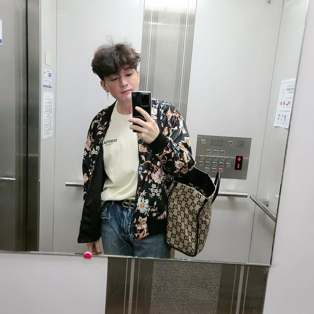 superjunior神童近照瘦到认不出 脸颊消瘦显憔悴