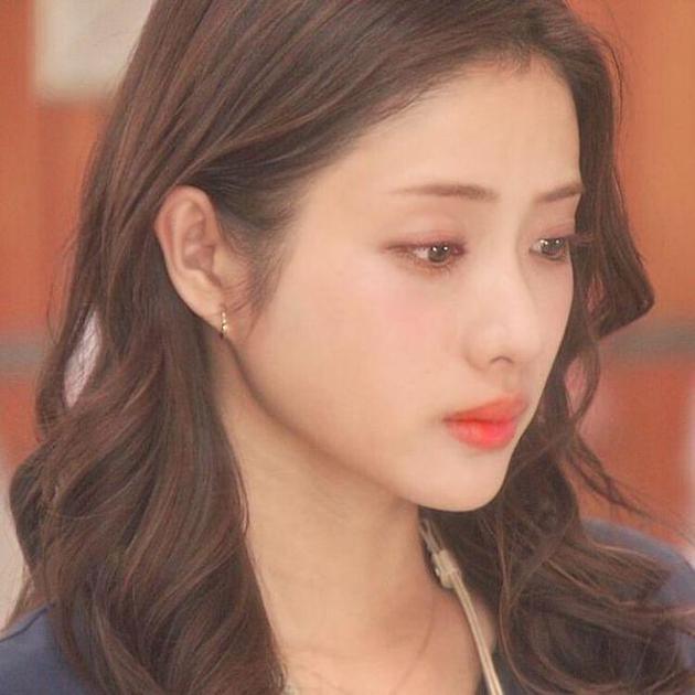 石原里美被曝和丈夫新婚分居友人透露其中原因