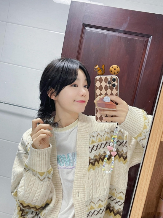 徐梦洁节目中分享丢手机趣事求助路人联系团队