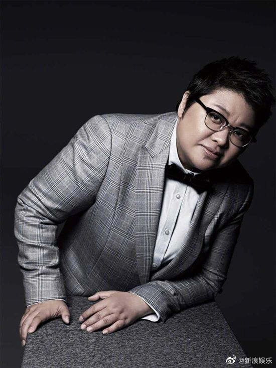 韩红力挺易烊千玺：努力为时代奉献更多优秀的作品