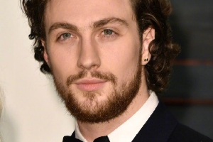 亚伦·泰勒-约翰逊出演《特技猎人》 合作高司令