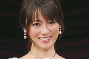深田恭子目前不着急结婚 持有男友公司巨额股票封面图