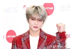 金在中与前CUBE副社长卢贤泰签约 制作新人爱豆封面图