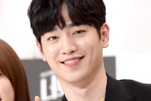 韩星徐康俊5月22日正式退伍 结束为期一年半兵役封面图