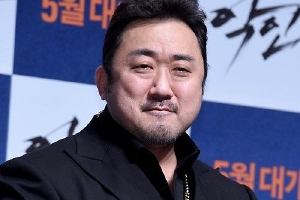 马东锡自曝拍戏受伤致椎骨折 差一点下半身瘫痪封面图