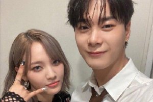 文彬妹妹文秀雅将于本周重启活动 再次出演冠军秀封面图