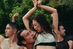 JENNIE出演电视剧将提前落幕 尺度过大成绩低迷封面图