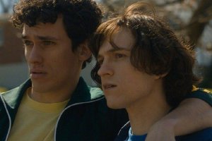 《拥挤的房间》发布新剧照 聚焦多重人格罪犯封面图