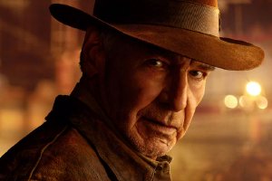 《夺宝奇兵5》发布角色海报 80岁福伯收官作封面图