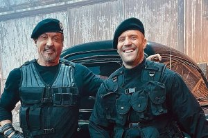 动作片《敢死队4》曝光剧照 铁血硬汉回归封面图