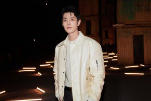 最帅靖哥哥！肖战请《射雕》剧组喝饮料封面图