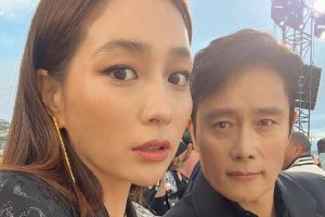 53岁李秉宪将再度当爸 41岁妻子李珉廷怀二胎封面图