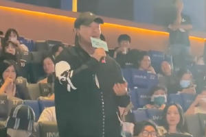 陈思诚现身佟丽娅新片首映 夸赞前妻漂亮有演技封面图