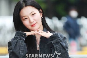 RedVelvet姜涩琪与SM娱乐续约 出道九年延续合作封面图