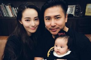 欧弟回应前妻与周汤豪吃火锅：我从小跟他长大封面图