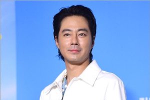 赵寅成否认结婚 表示与朴善英并未有私下往来封面图