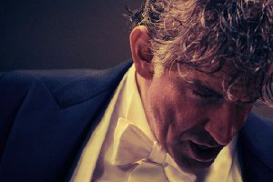 传记片《音乐大师》发布正式预告 书写艺术情书封面图