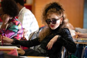 《丽莎·弗兰肯斯坦》发预告 凯瑟琳·纽顿主演封面图