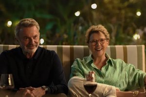 《苹果永不落下》发布预告 揭露家庭秘辛封面图