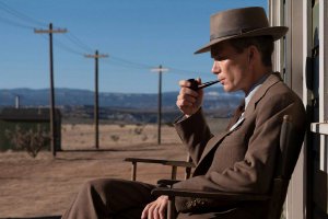 英国电影学院奖颁发 《奥本海默》获7项领跑封面图