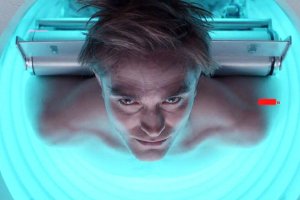 《米奇17》档期推迟一年 帕丁森饰演克隆人封面图