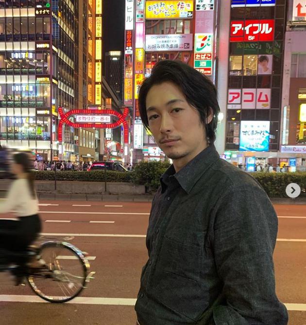 藤冈靛