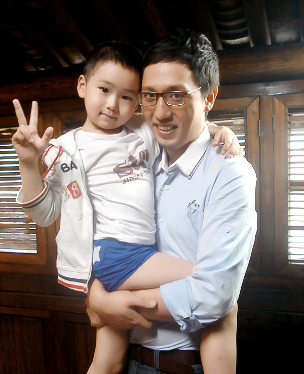 海报剧照剧情:魏海东和陈晓荷,邵强和韩冰,林桐和向春是三对性格迥异