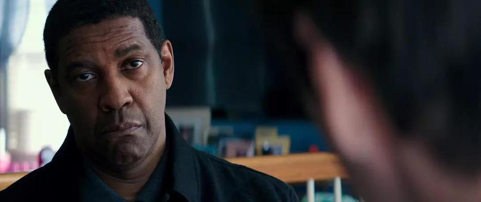 海报剧照剧情:退役特工罗伯特-麦考尔的生活似乎重回平静,但是当不幸