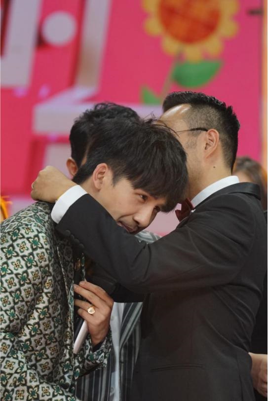 《天天向上》同名主题曲发布