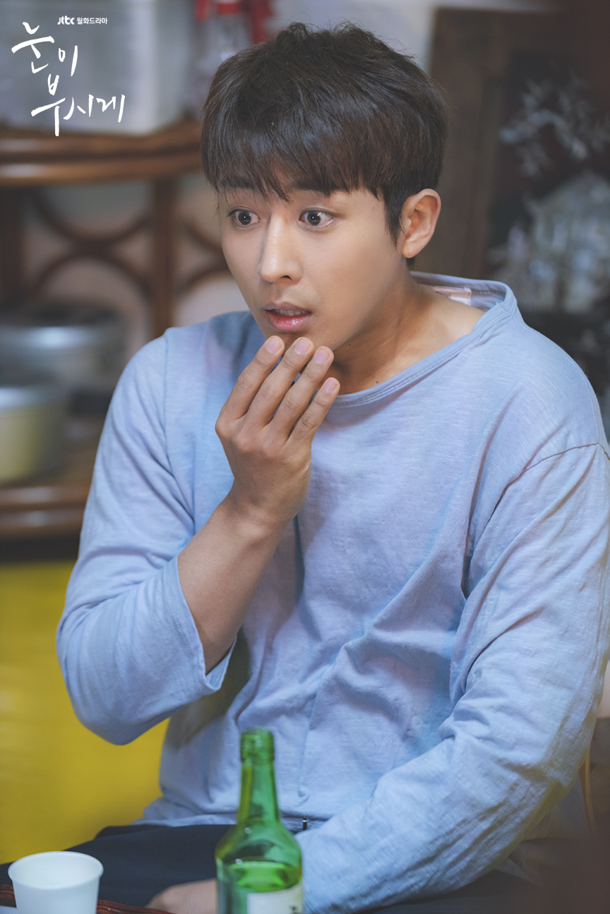 耀眼资料页_娱乐资料库_新浪娱乐_新浪网