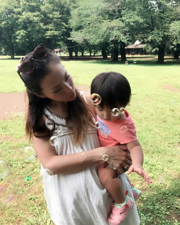 土屋安娜与女儿星波