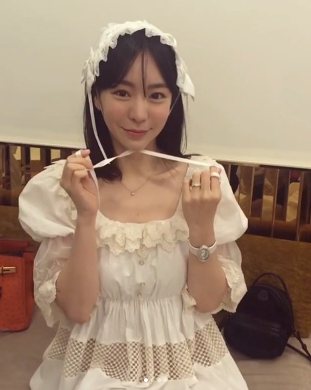 黄荷娜diss旧爱朴有天.