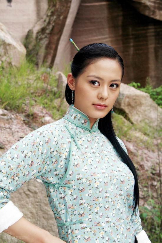 新闻资讯电视剧《迷雾重重》2010-02-01分集剧情第1集第2集第3集第4集