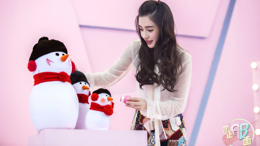 Angelababy跨界首当制片人 分享精致生活打造元气腮红